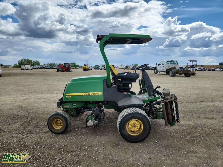 2010-john-deere-2010-image-19