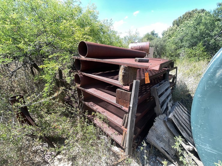#1058-•-metal-panels-of-mexican-border-wall-image-1