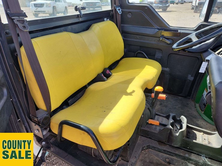 john-deere-gator-image-18