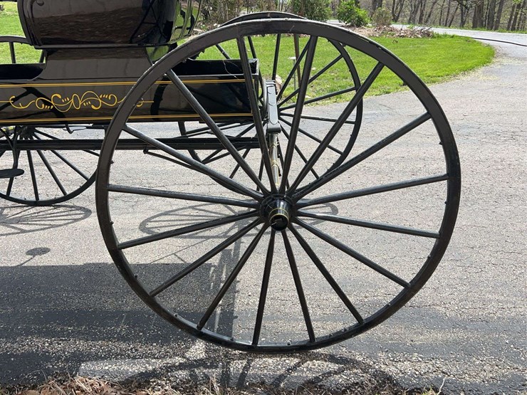 john-deere-reliance-buggy-image-32