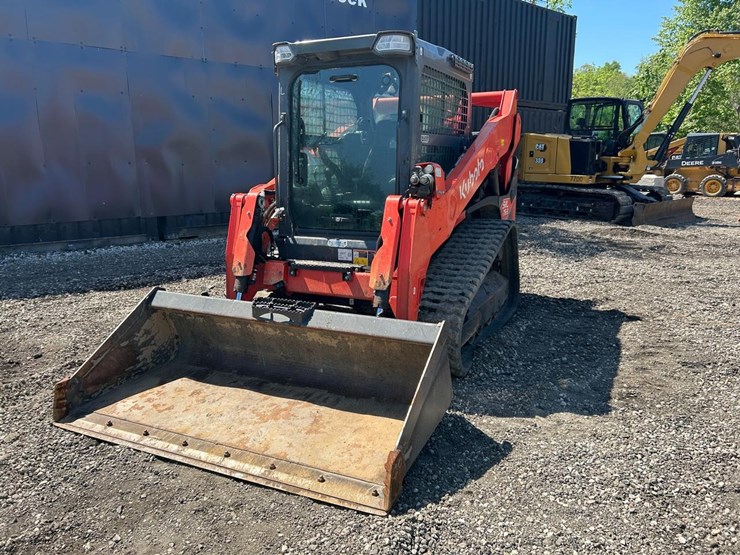 2023-kubota-svl75-3-image-8