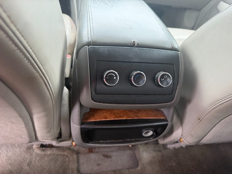 2012-buick-enclave-image-7