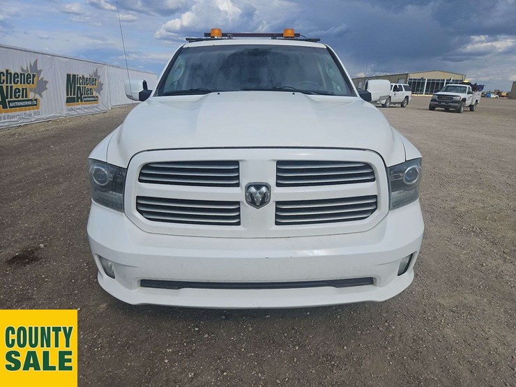 2014-dodge-1500-image-6
