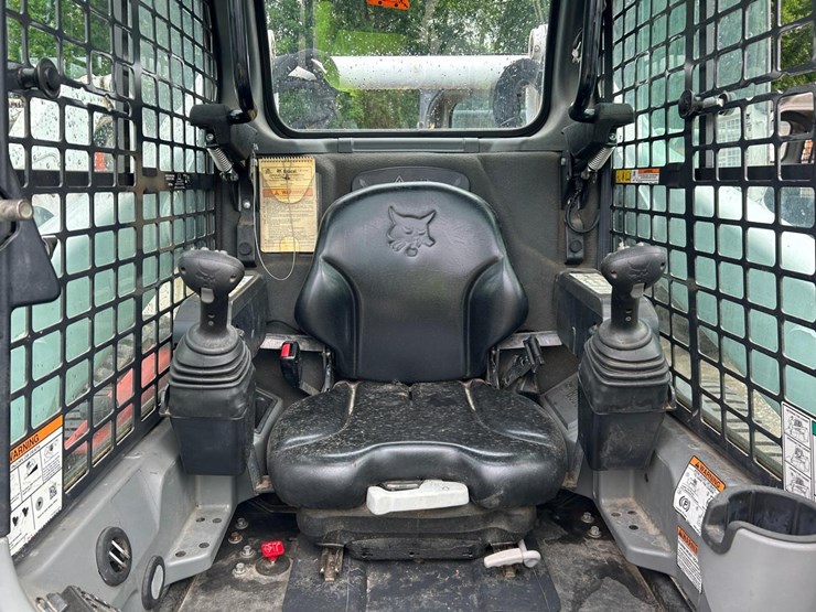 2019-bobcat-t770-image-15
