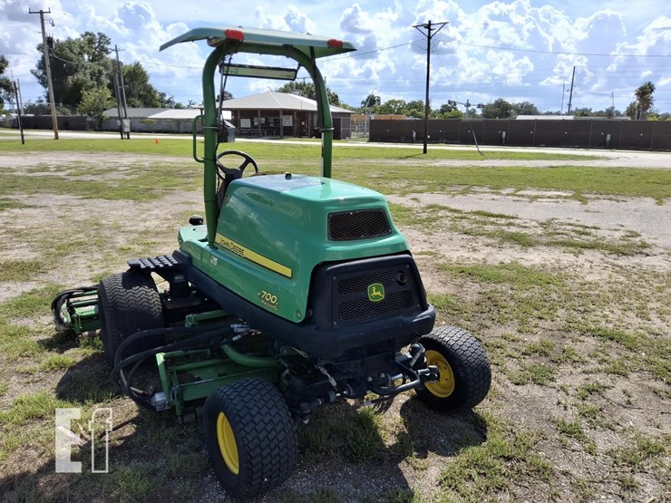 2016-john-deere-7700a-image-6