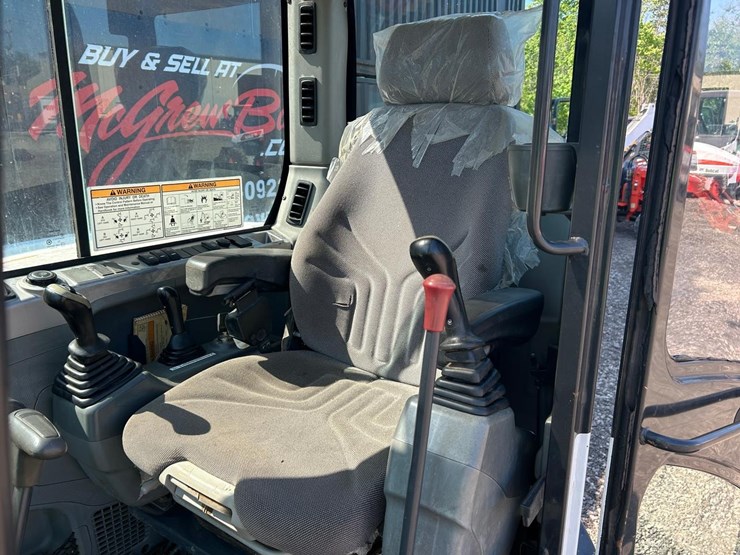 2018-bobcat-e63-image-18