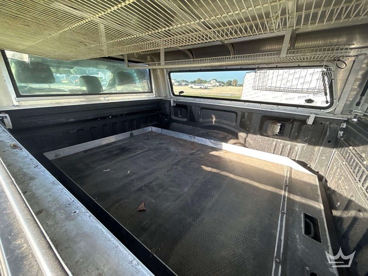 2018-ford-f150-image-12