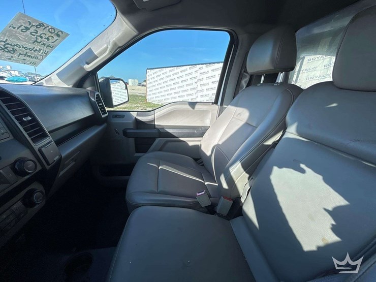 2018-ford-f150-image-29