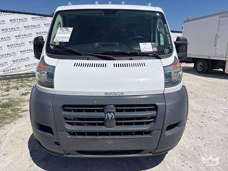 2018-ram-promaster-1500-image-22