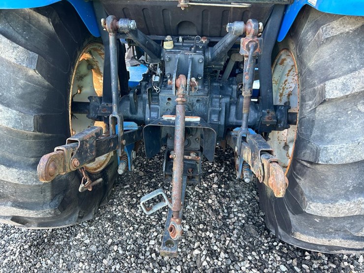 new-holland-tc40da-image-16