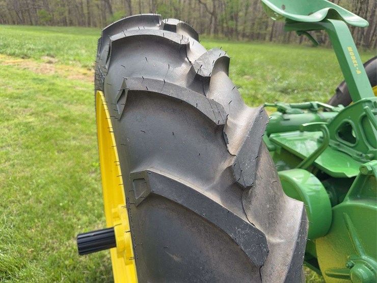 john-deere-a-image-14