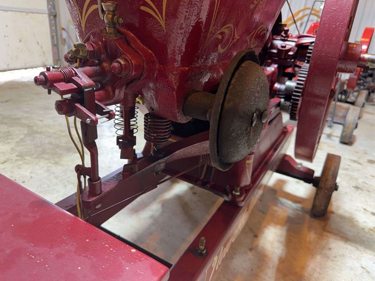 1918-new-holland-2hp-image-11