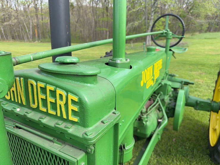 john-deere-b-image-9