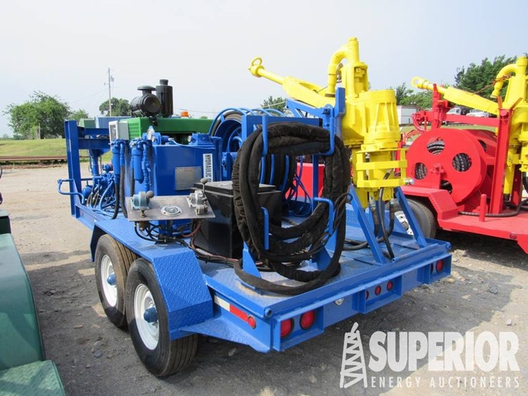 2006-john-deere-b-image-1