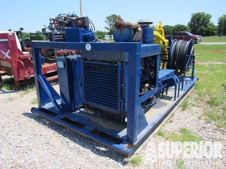 massey-ferguson-8-image-2