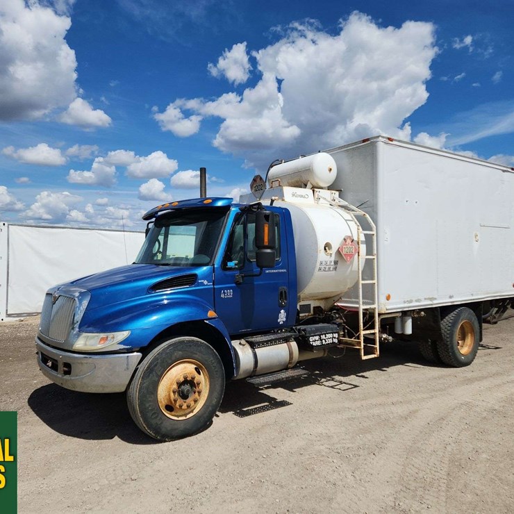 2007 INTERNATIONAL DURASTAR 4300