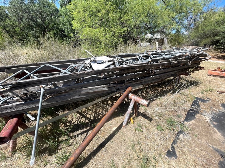#1068-•-assorted-metal-image-2