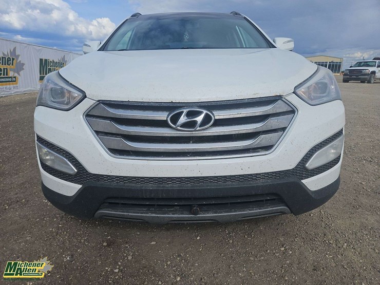 2015-hyundai-santa-fe-image-37