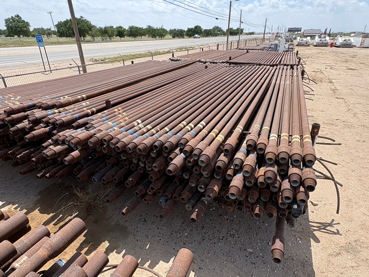 (1,922-ft-x-$)-(62-jts)-4-1/2”od-x95-drill-pipe-w/-4”if-connections-image-3