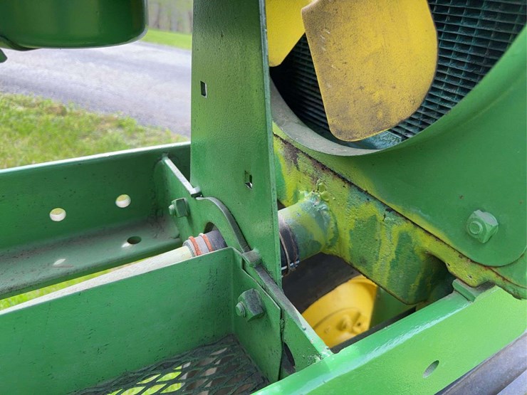 john-deere-b-image-29