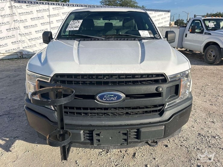 2018-ford-f150-image-34