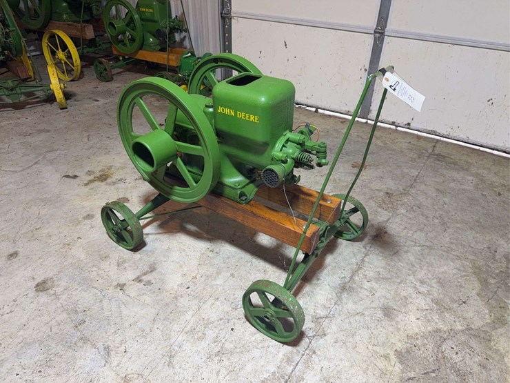 1931-john-deere-e-1-1/2hp-image-1