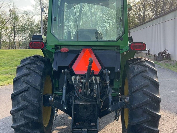 john-deere-5210-image-4