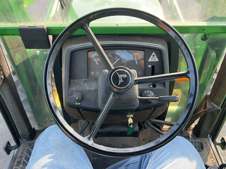 john-deere-5210-image-65