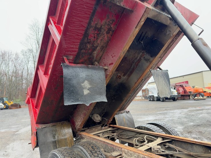 1988-international-1954-s/a-dump-truck-image-17