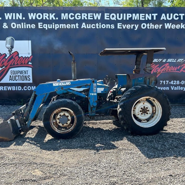 NEW HOLLAND 3930
