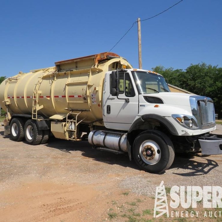 (x) (14-5) 2013 INTERNATIONAL 7500 29YD T/A Garbag...