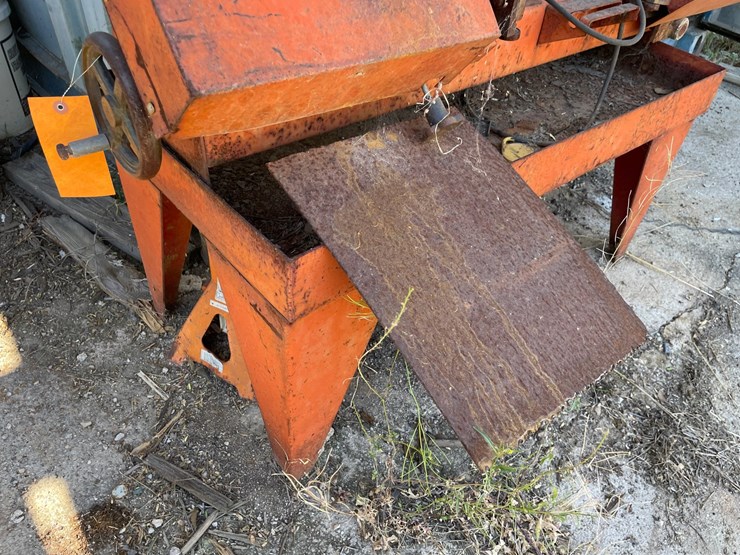 #1090-•-heavy-duty-band-saw-image-4