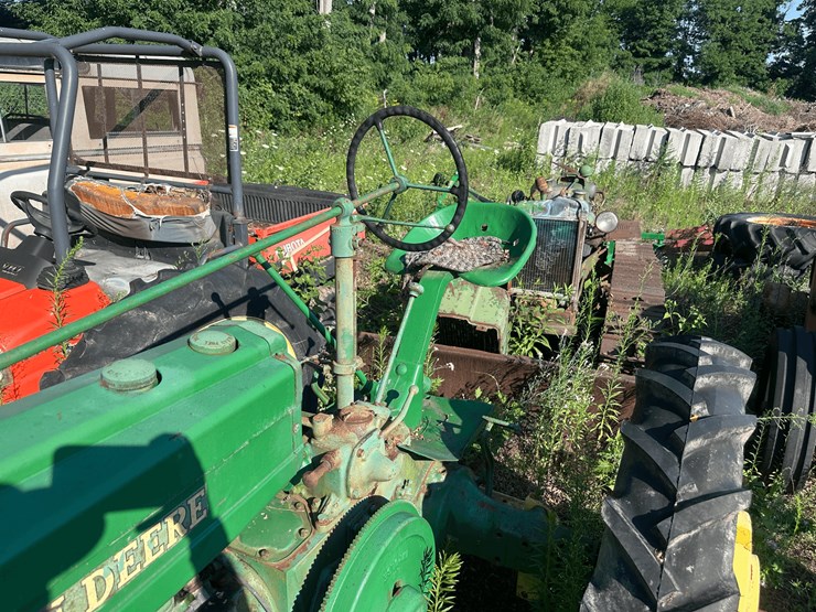 john-deere-h-image-8