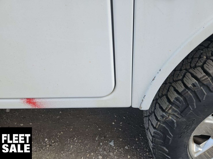 2015-ram-2500-slt-image-44