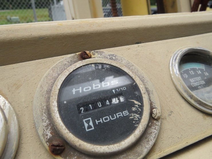 caterpillar-3208-image-9