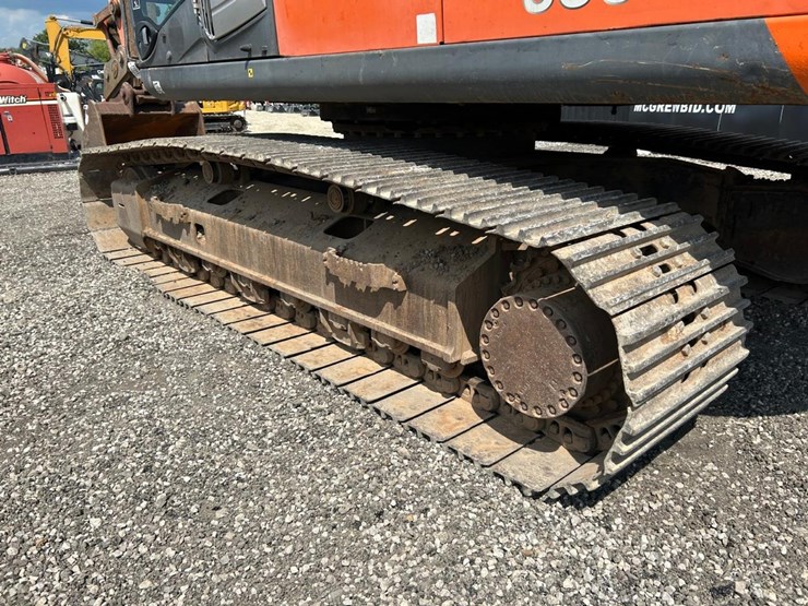 hitachi-zx350-lc-3-image-14