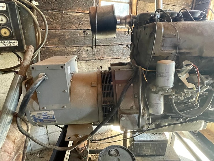 #1009-•-diesel-3-phase-generator-image-4