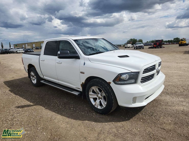 2013-dodge-1500-image-4