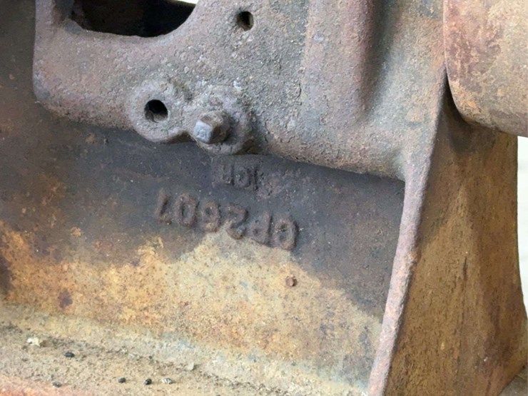 fairbanks-morse-pump-on-custom-cart-image-11