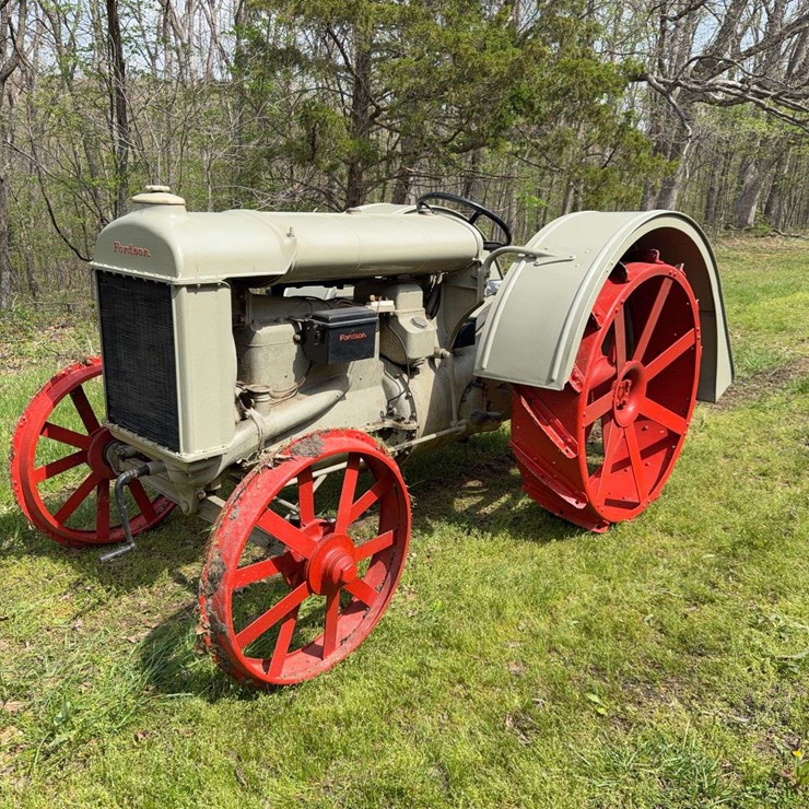 FORDSON F
