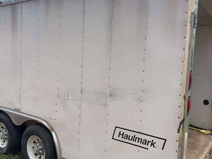 haulmark-20ft-enclosed-trailer-image-13