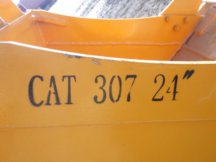 caterpillar-307-image-5