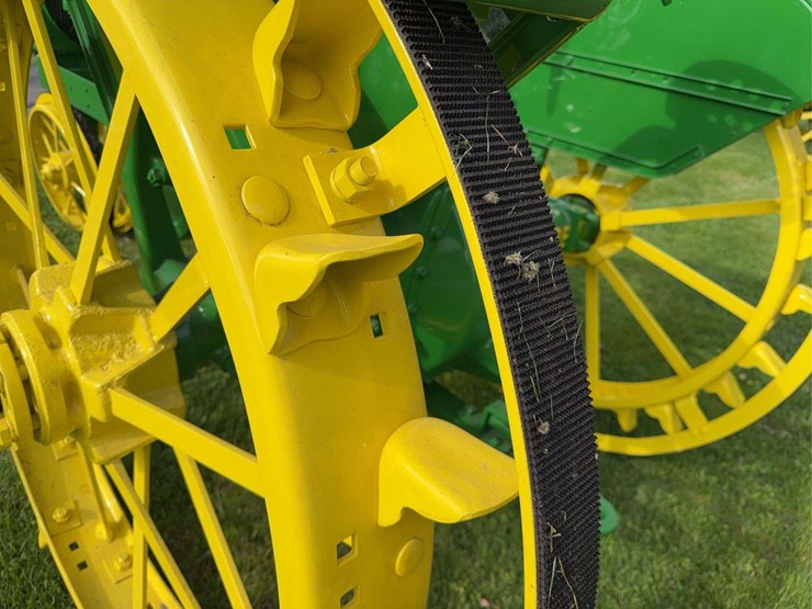 john-deere-a-image-13