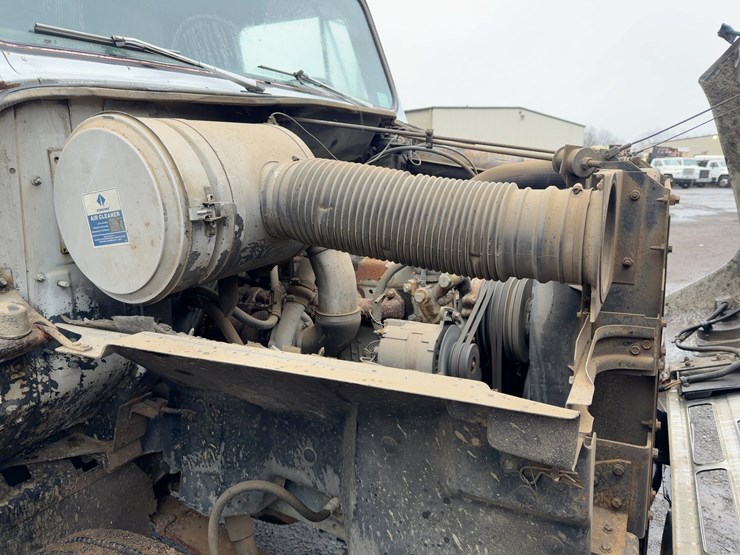 1988-international-1954-s/a-dump-truck-image-10