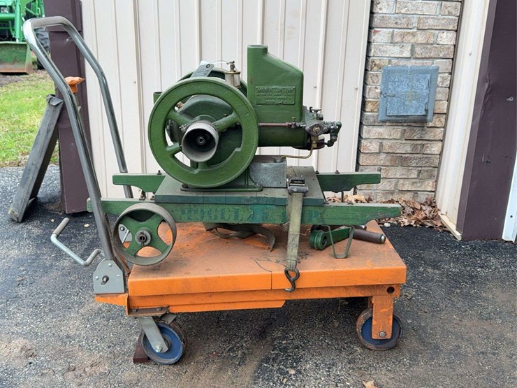 ihc-slant-hopper-mogul-jr.-1hp-image-1