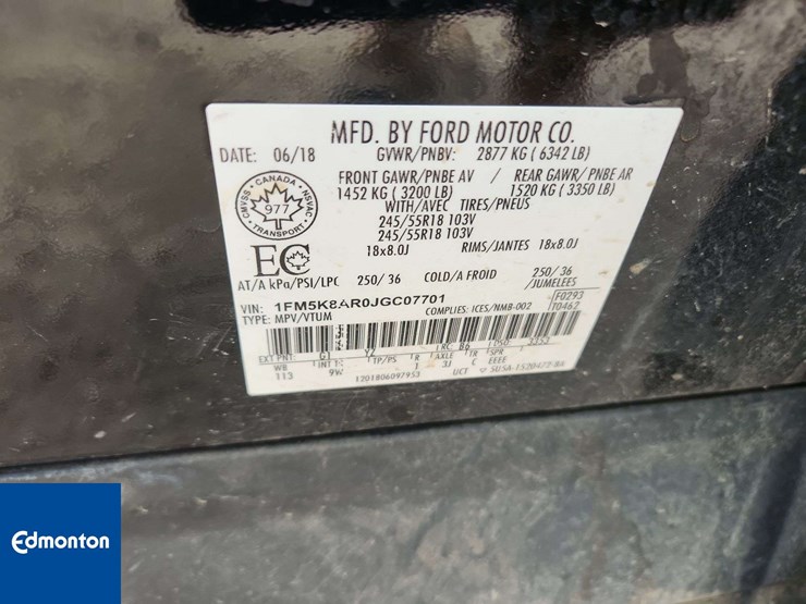 2018-ford-explorer-image-44
