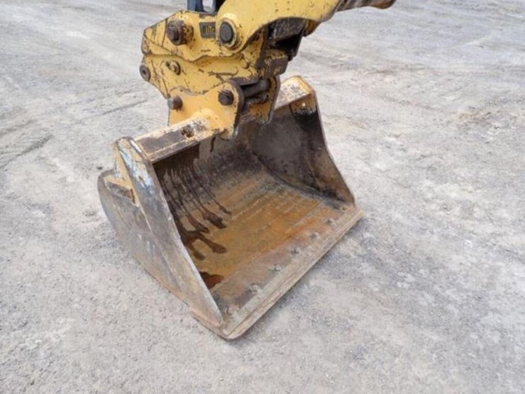 2022-deere-75g-image-20