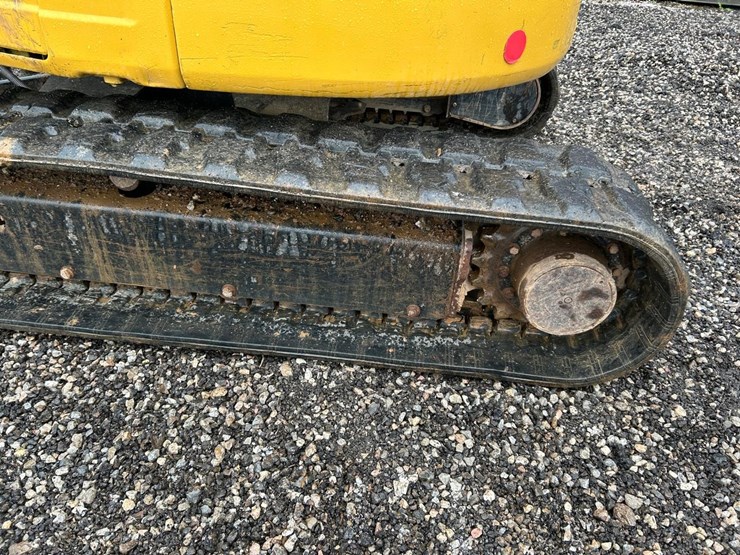 2016-caterpillar-305e2-image-18