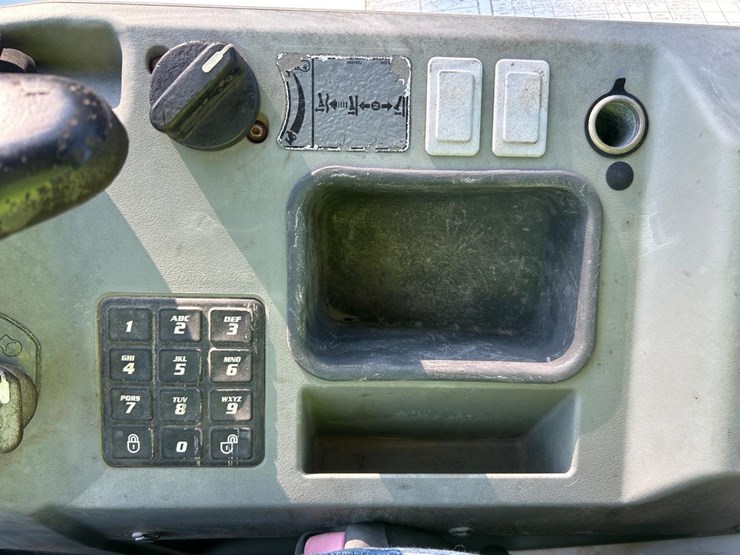2015-bobcat-e45-image-24
