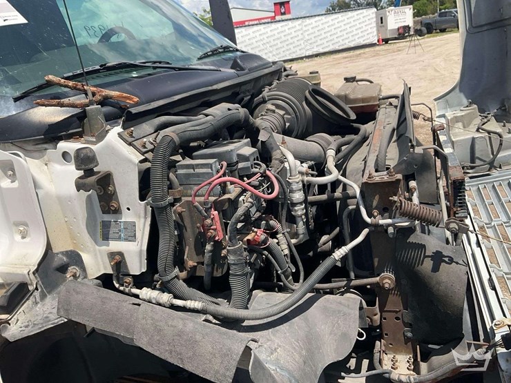 2005-gmc-c4500-versalift-tel29n-02-29ft.-insulated-bucket-truck-image-7